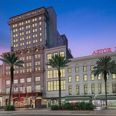 Astor Crowne Plaza- Corner Of Bourbon Street Hotel New Orleans Exterior photo